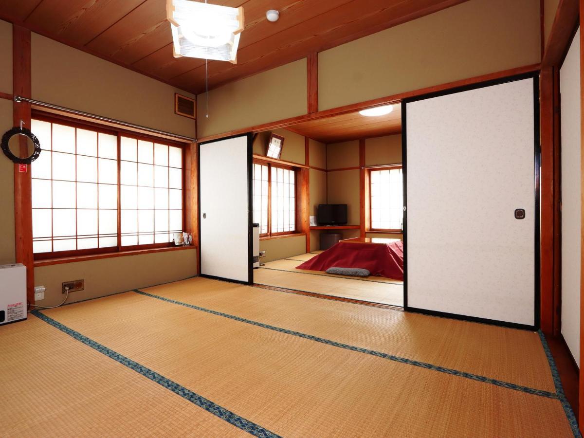 Hotel Minshuku Kojima Nozawaonsen Esterno foto