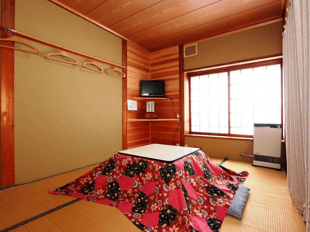 Hotel Minshuku Kojima Nozawaonsen Esterno foto