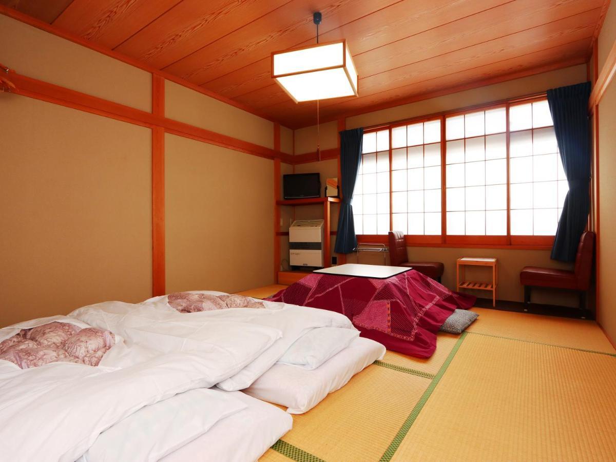 Hotel Minshuku Kojima Nozawaonsen Esterno foto