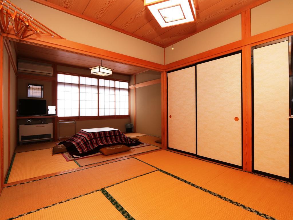 Hotel Minshuku Kojima Nozawaonsen Esterno foto