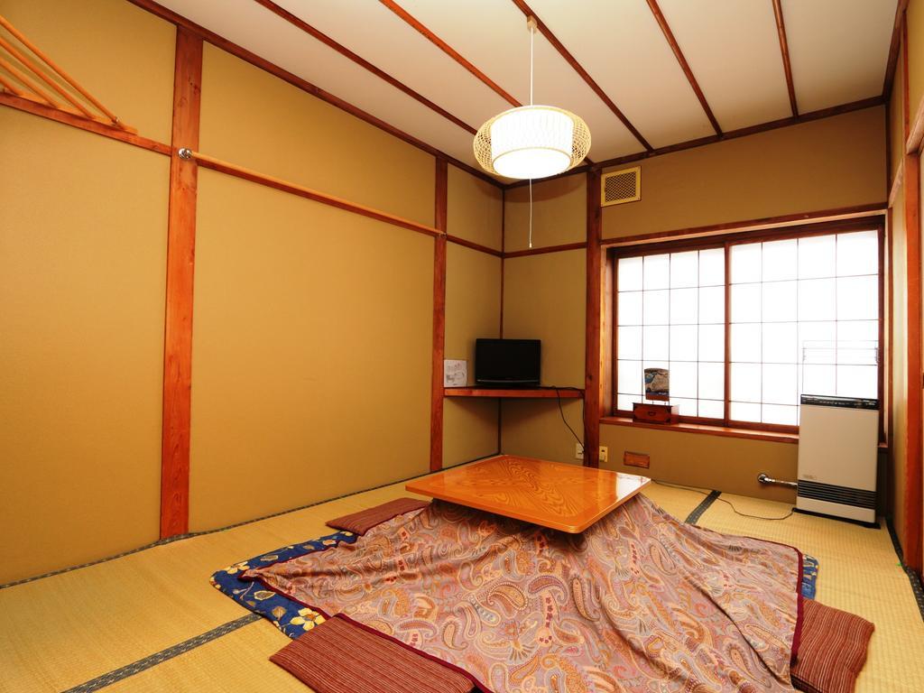 Hotel Minshuku Kojima Nozawaonsen Esterno foto